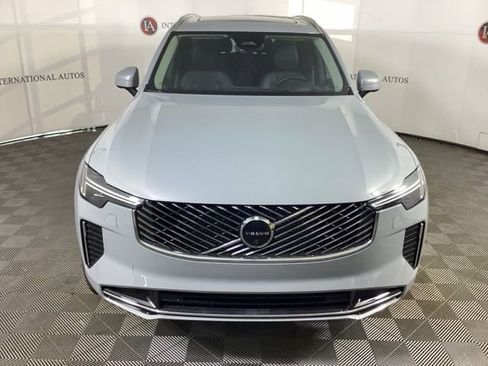 New 2026 Volvo XC90 B6 Ultra w/ Protection Package image 2