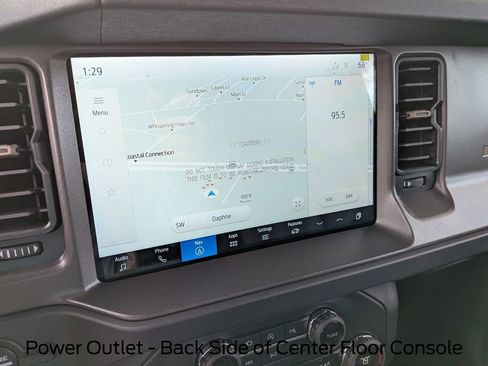 New 2025 Ford Bronco Badlands image 10