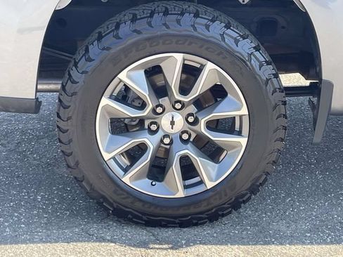 Used 2020 Chevrolet Silverado 1500 RST w/ All-Star Edition AWD/4WD image 7