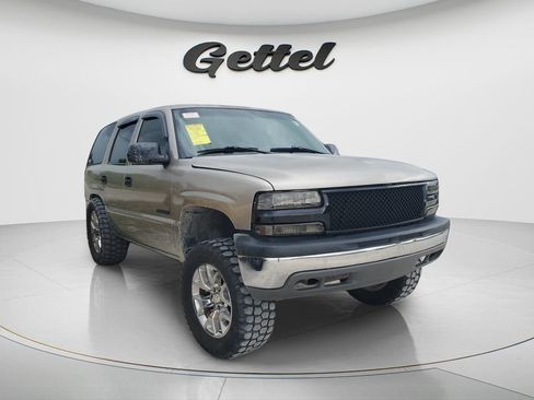 Used 2002 Chevrolet Tahoe LS RWD image 3