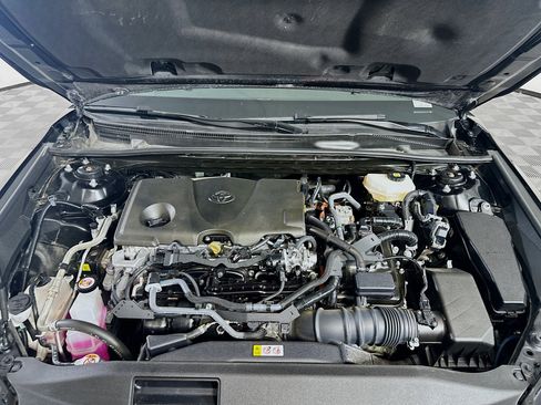 Used 2025 Toyota Camry LE image 34