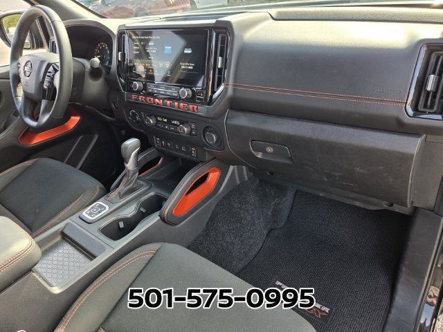 Used 2026 Nissan Frontier PRO-4X AWD/4WD image 17