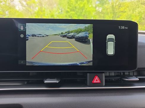 New 2026 Kia Carnival EX FWD image 14