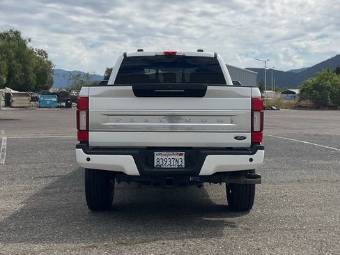 Used 2022 Ford F350 Platinum w/ FX4 Off-Road Package image 5