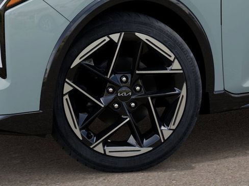 New 2025 Kia K4 GT-Line image 9