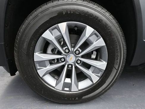 New 2026 Chevrolet Equinox LT w/ Safety and Technology Package FWD image 22