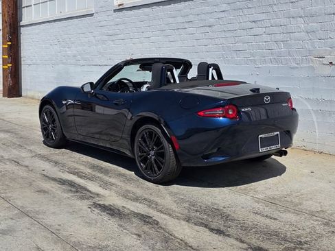 New 2026 MAZDA MX-5 Miata Club RWD image 4