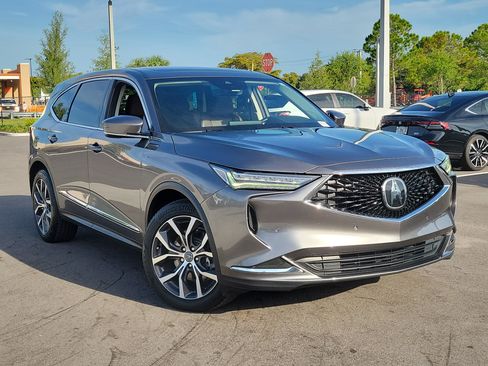 Certified 2023 Acura MDX SH-AWD w/ Technology Package image 2