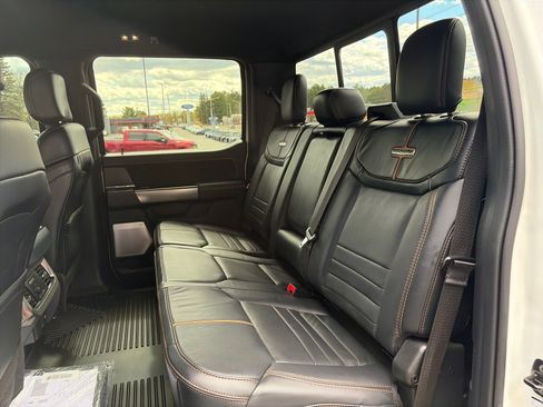 Used 2024 Ford F250 Platinum AWD/4WD image 11