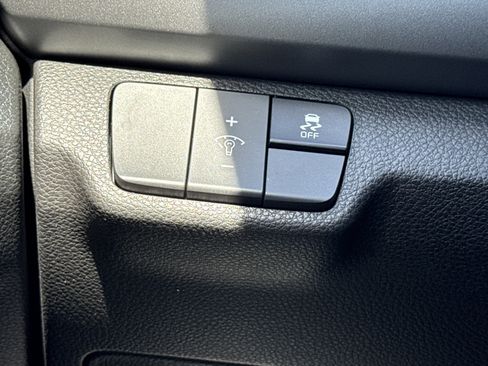 Used 2022 Kia Rio S FWD image 6