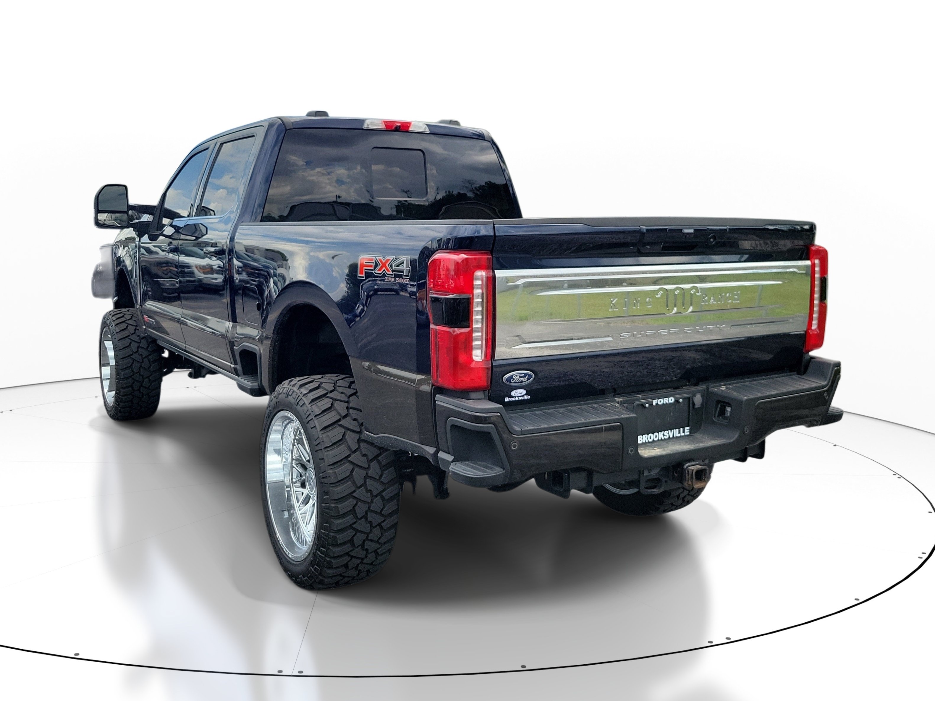 Used 2025 Ford F250 King Ranch AWD/4WD image 4