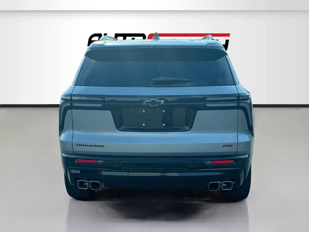 Used 2026 Chevrolet Traverse RS FWD image 6