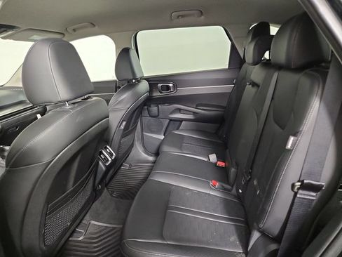 Certified 2026 Kia Sorento S AWD/4WD image 14
