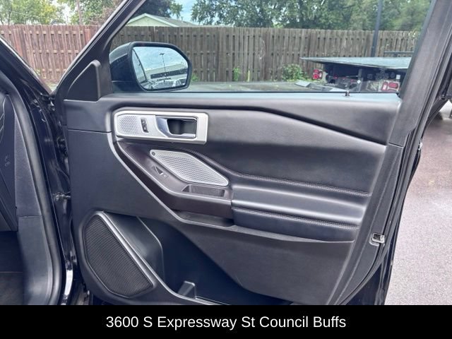 Used 2020 Ford Explorer Platinum w/ Premium Technology Package AWD/4WD image 65