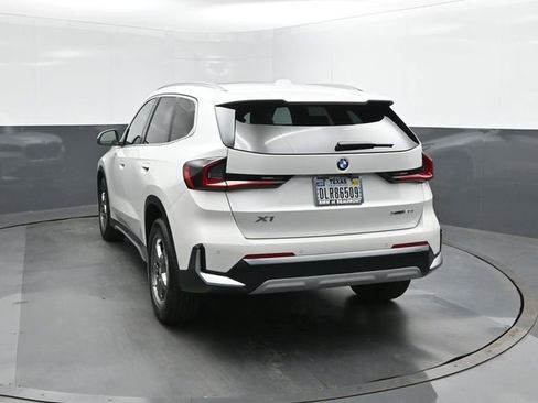 New 2026 BMW X1 xDrive28i w/ Technology Package AWD/4WD image 8