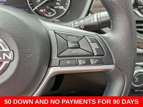 Used 2025 Nissan Altima 2.5 SV FWD image 21