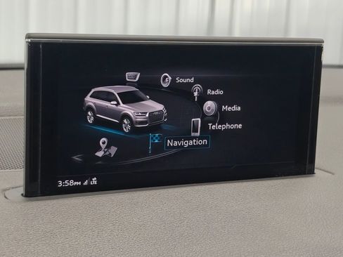 Used 2017 Audi Q7 3.0T Prestige AWD/4WD image 43