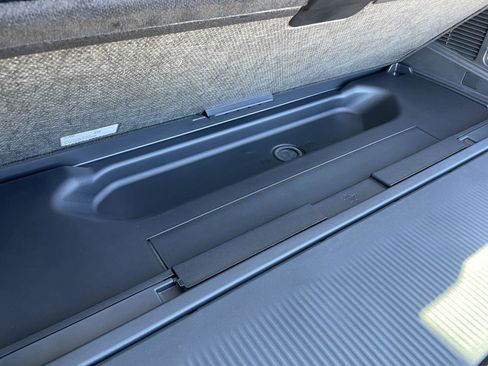 New 2025 Ford Expedition Active image 48