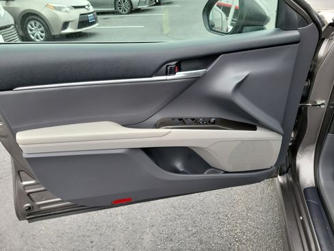 Certified 2024 Toyota Camry SE FWD image 16