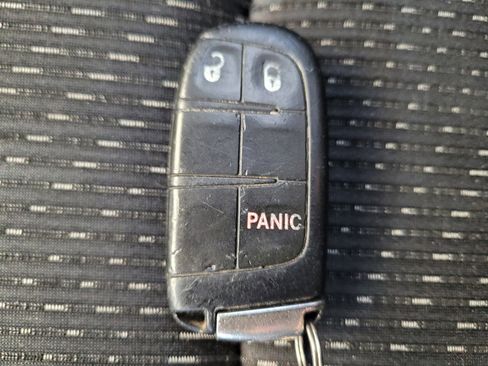 Used 2017 Dodge Journey SE FWD image 32