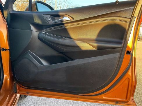 Used 2017 Chevrolet Cruze Premier w/ RS Package image 23