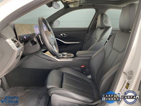 Used 2024 BMW 330e w/ Convenience Package image 17