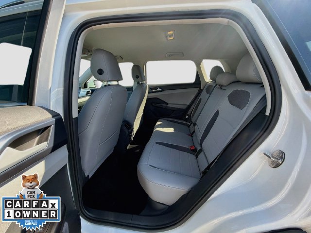 Used 2024 Volkswagen Taos SE FWD image 20