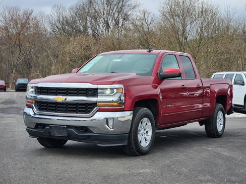 Used 2018 Chevrolet Silverado 1500 LT w/ All Star Edition image 14