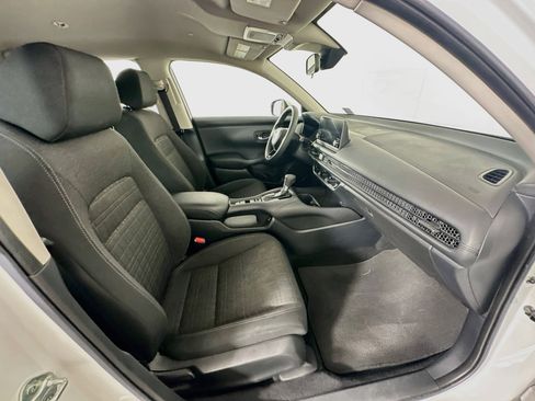 Used 2024 Honda HR-V LX image 28
