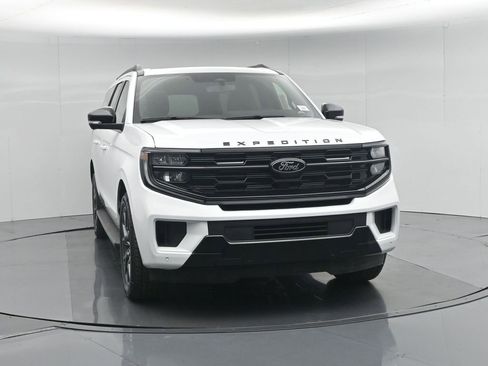 New 2026 Ford Expedition Max Platinum image 58