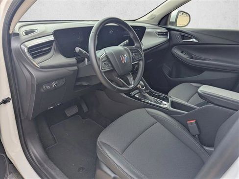 Used 2025 Buick Encore GX Preferred FWD image 7