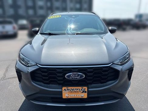 Used 2025 Ford Escape ST-Line FWD image 8
