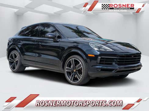 Used 2022 Porsche Cayenne Coupe AWD/4WD image 1