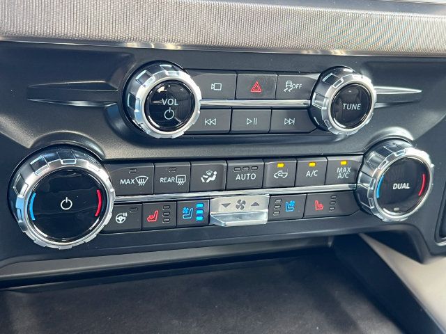 New 2026 Ford F450 Platinum w/ Platinum Plus Package AWD/4WD image 32