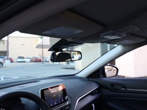 New 2025 Nissan Altima 2.5 S image 13