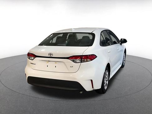 Used 2025 Toyota Corolla LE image 14