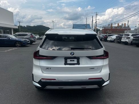 New 2025 BMW X1 xDrive28i w/ Convenience Package image 5