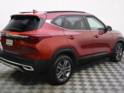 Used 2023 Kia Seltos S image 7