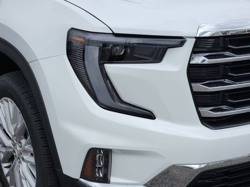 New 2026 GMC Acadia Elevation w/ Elevation Premium Package image 10