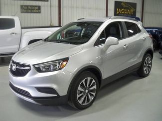 Used 2021 Buick Encore Preferred image 1