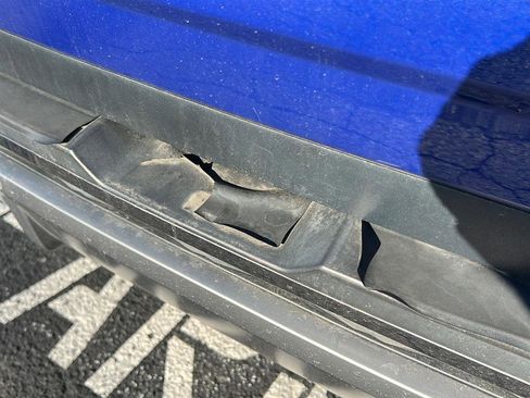 Used 2022 Hyundai Tucson Limited w/ Cargo Package image 2