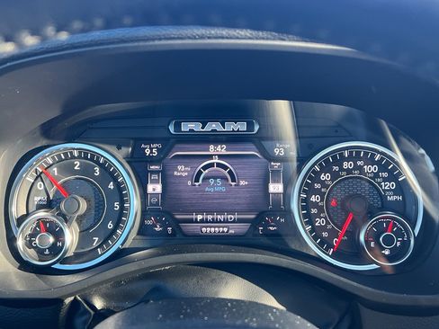 Used 2023 RAM 1500 Laramie image 35