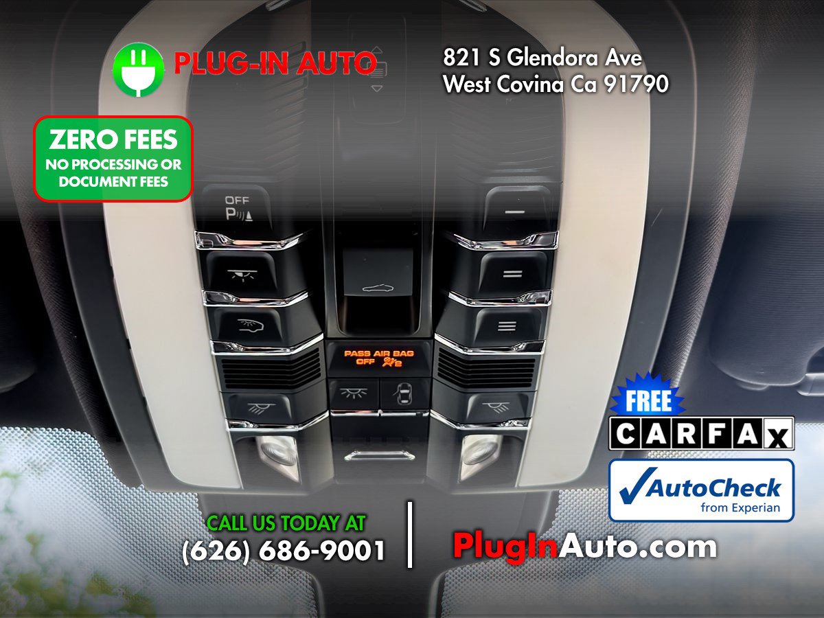 Used 2016 Porsche Cayenne AWD/4WD image 18