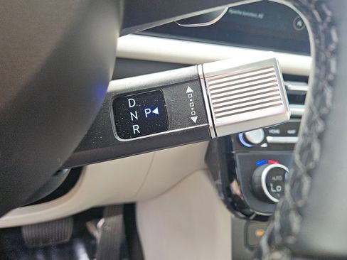 Certified 2025 Hyundai Tucson SEL image 13