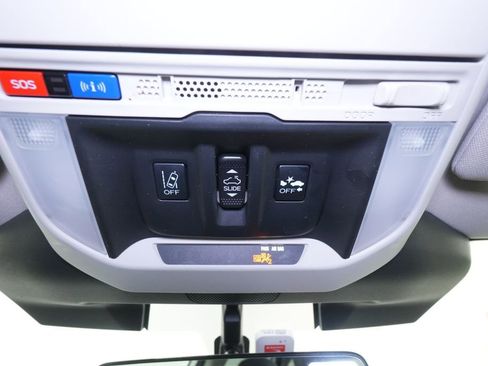 Used 2024 Subaru Forester Premium image 43