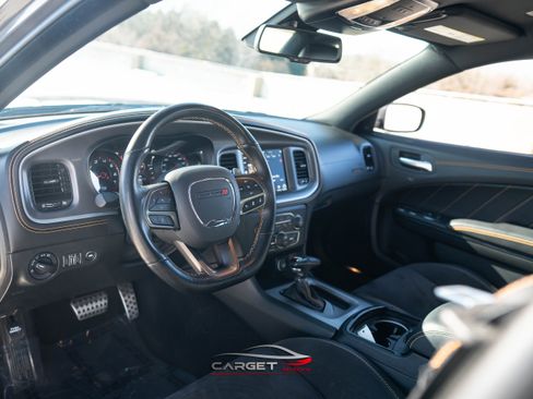 Used 2022 Dodge Charger Scat Pack RWD image 13