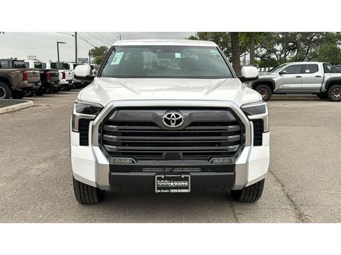 New 2026 Toyota Tundra Limited AWD/4WD image 2