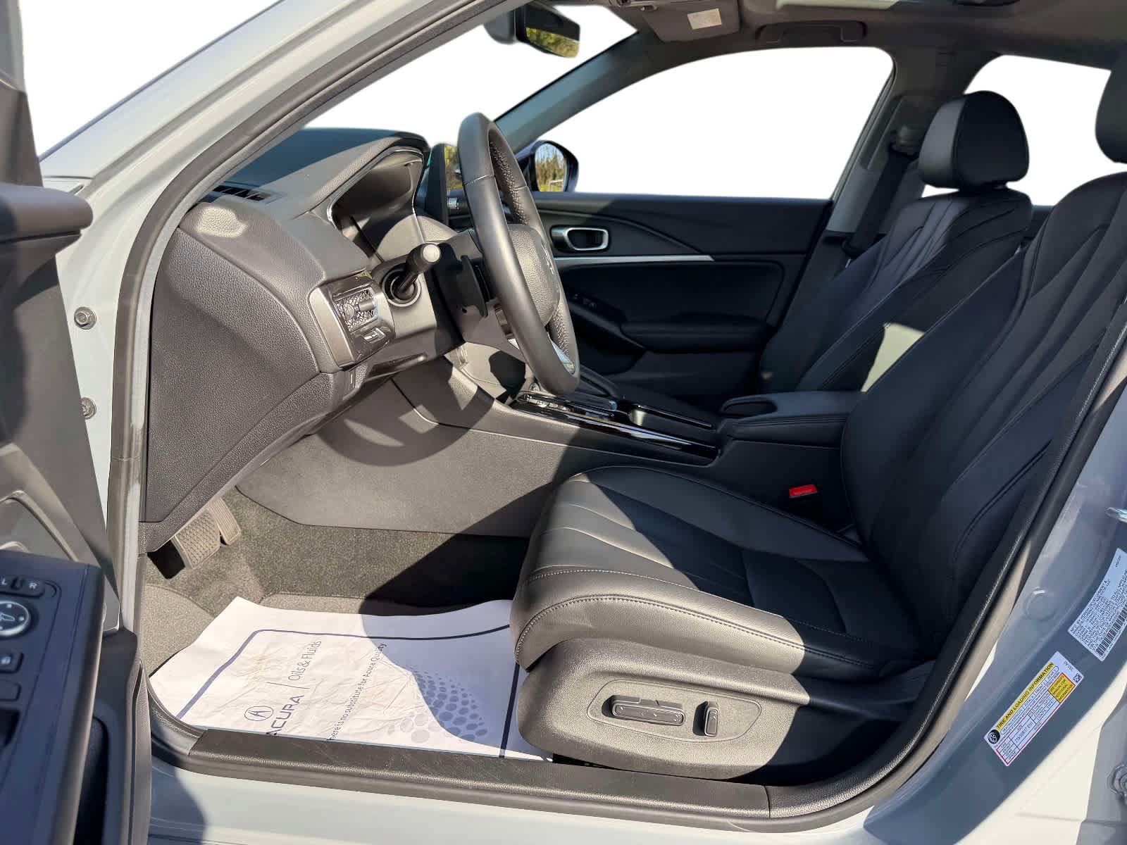 Certified 2026 Acura Integra FWD image 9