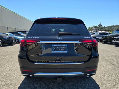 Used 2025 Mercedes-Benz GLE 450e 4MATIC image 4
