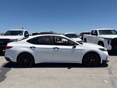 Used 2026 Toyota Camry Hybrid w/ Multimedia Upgrade Package FWD image 3
